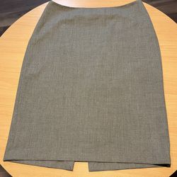 The Limited Gray Pencil Skirt with Back Slit (Size: 10)