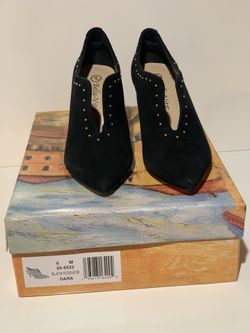 Bella Vita - Women Boots Size 6