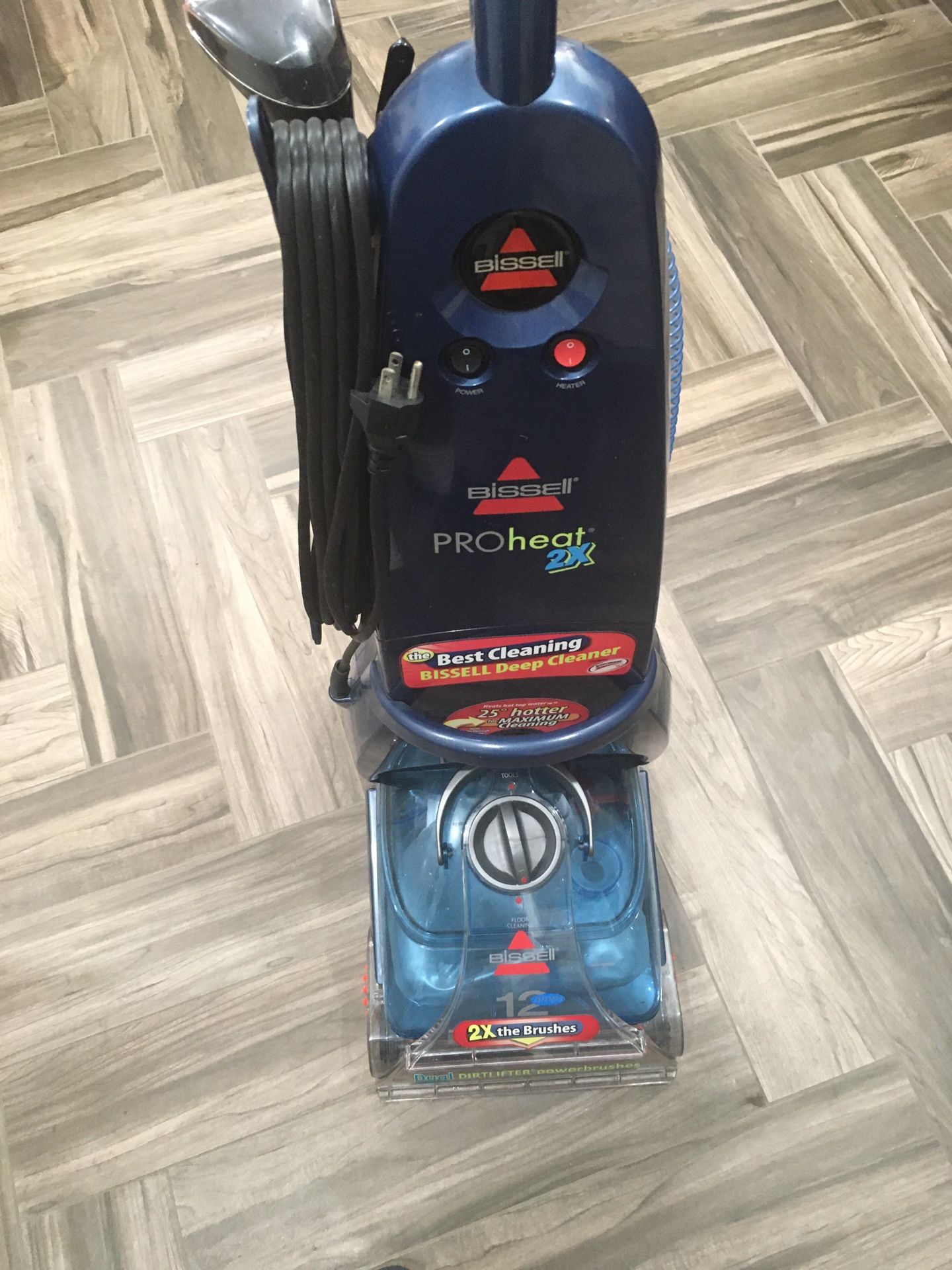 Bissell pro heat carpet cleaner