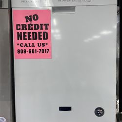 WHITE MAYTAG DISHWASHER 