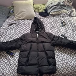 Moncler Puffer Jacket Size ( S ) 