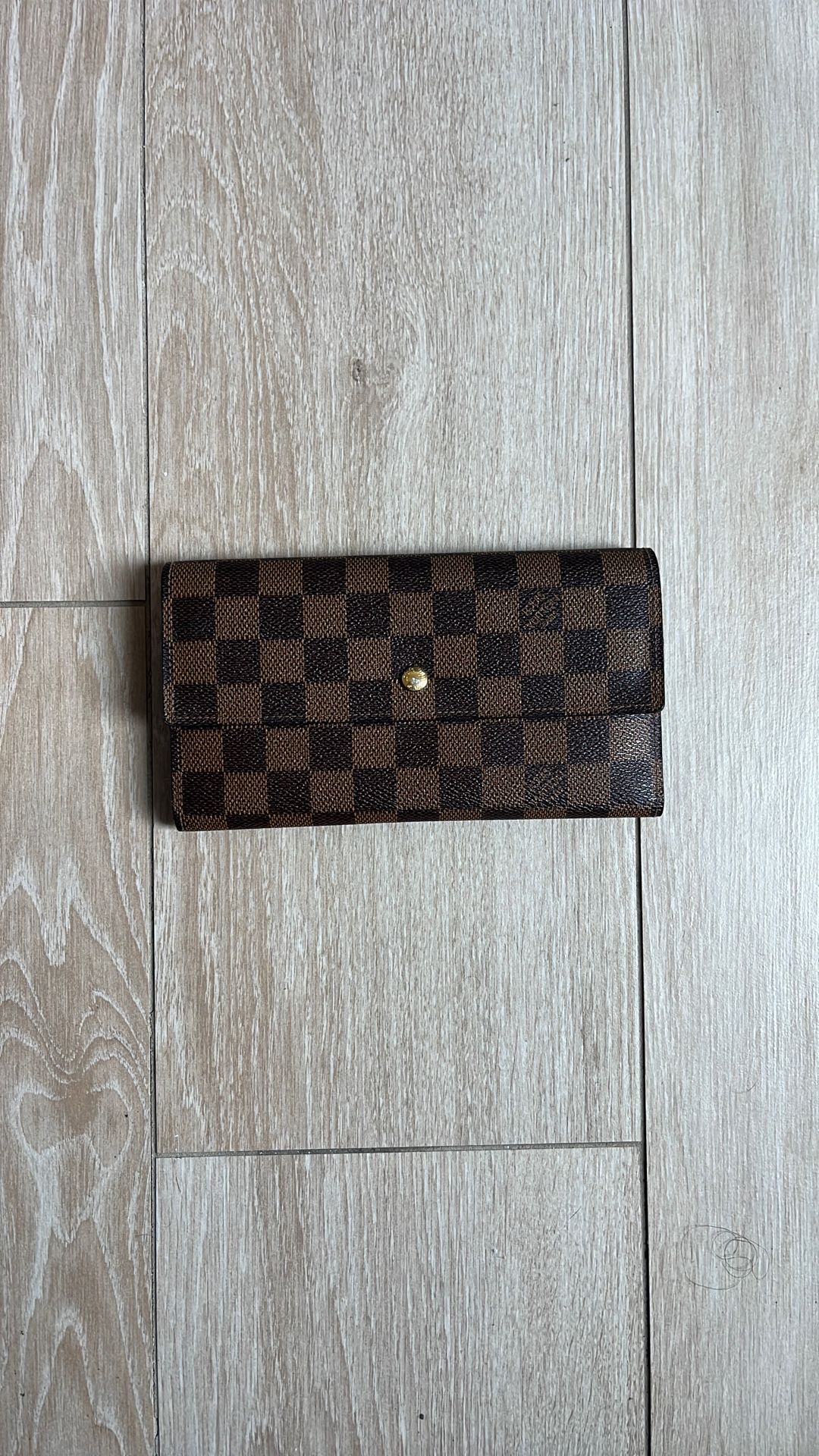 Louis Vuitton Damier Ebene Emilie Wallet