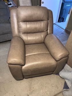 Tan Leather Recliner Chair