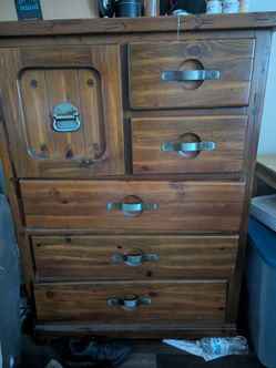 Wood dresser