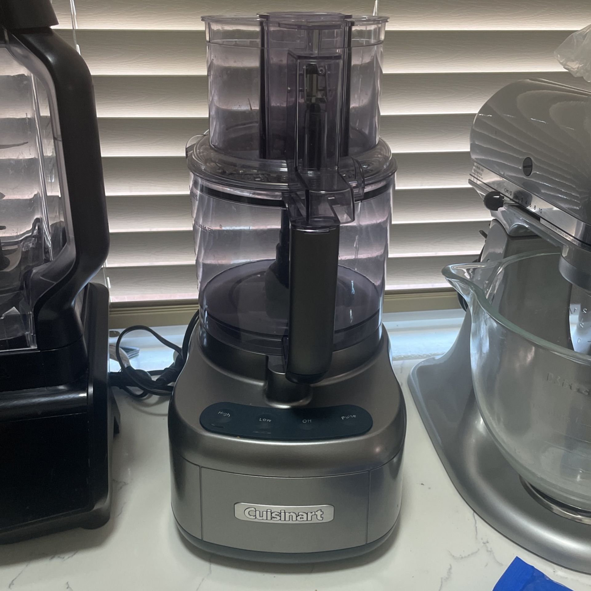 Cuisinart FP-11GMFR Food Processor, Gunmetal