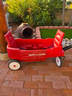 Radio Flyer Wagon