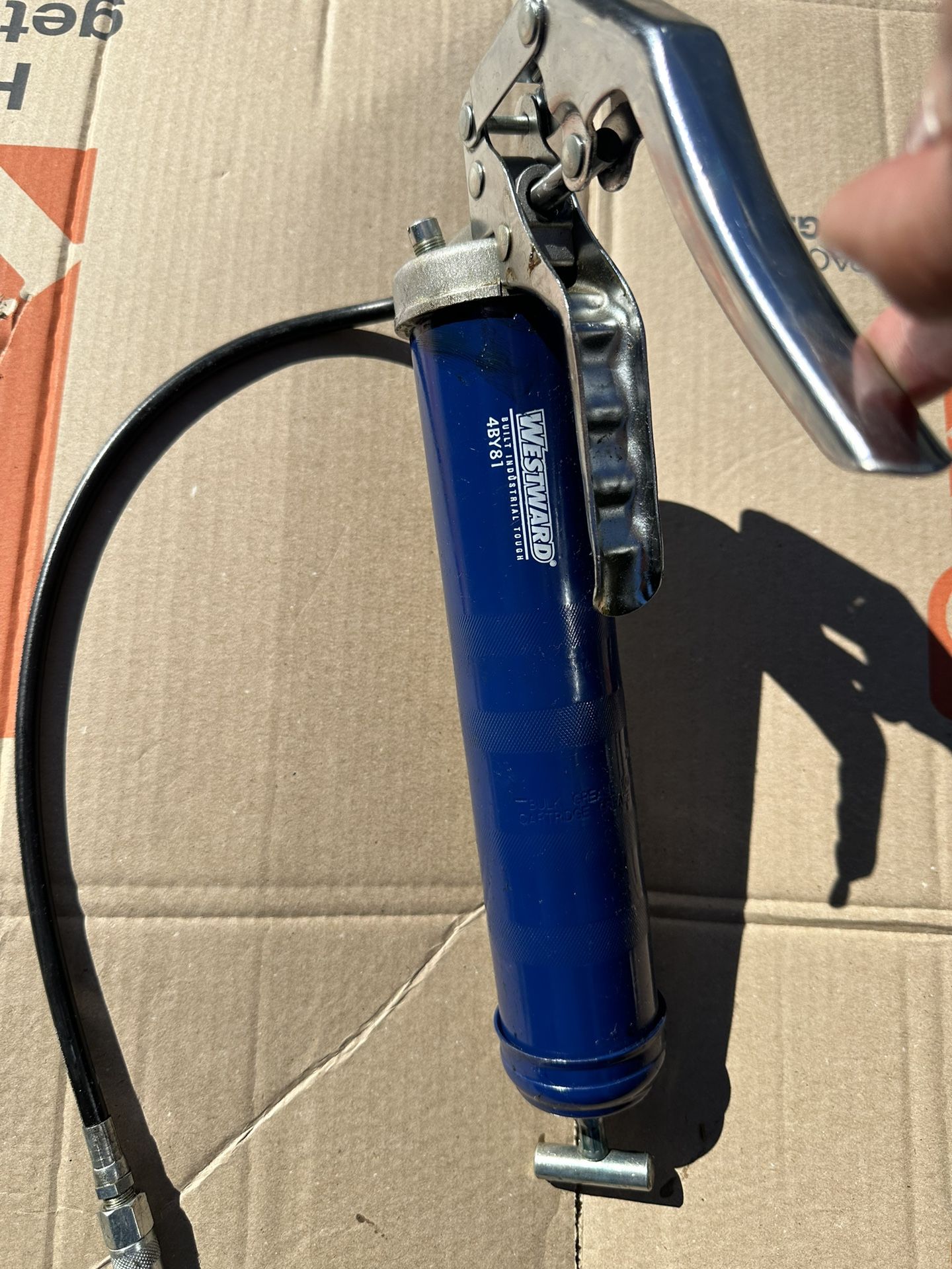 WESTWARD 4BY81 Grease Gun