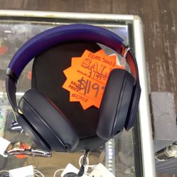 Beats By Dre Headphones 