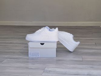 Air force 1s 9.5