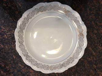 Serving bowl