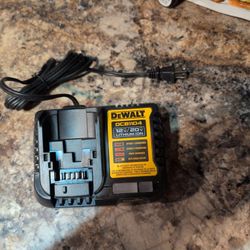 DeWalt 12/20 Volt Charger 