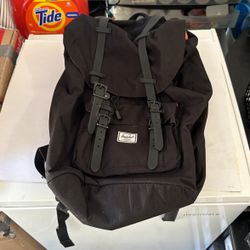  Backpack Can Put Laptop In It 