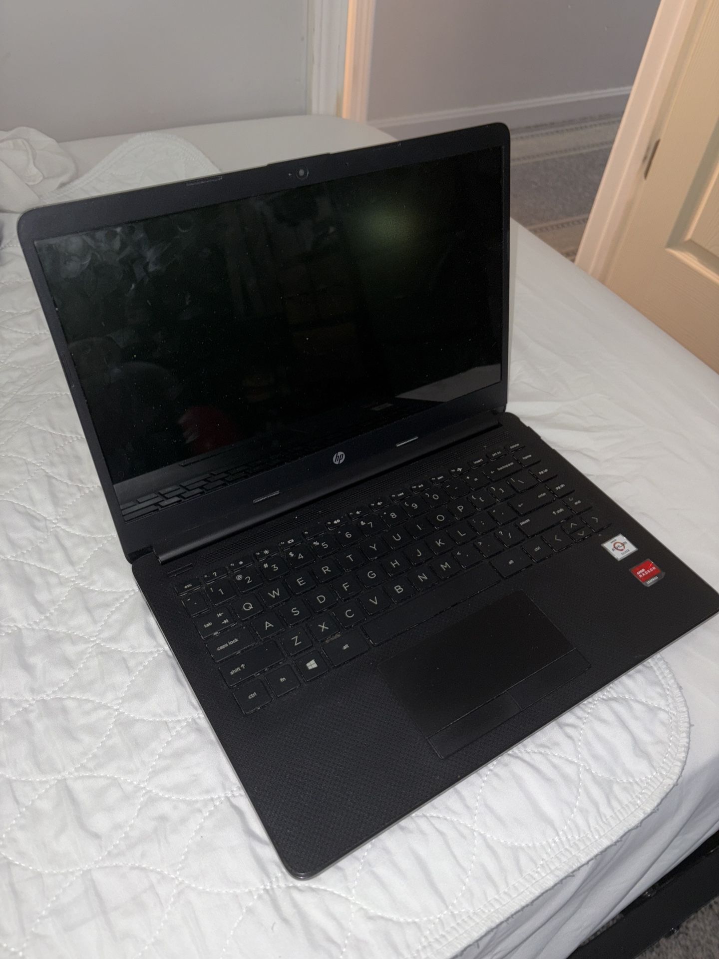 HP Laptop 879E (32GB DDR4)