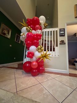 Balloon garland ready to go