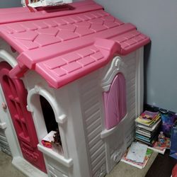 Nice Play House For Children 