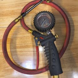 Milton Pistol Grip tire Inflator pressure Gauge air Hose Kwik Grip Safety chuck mechanic tool shop