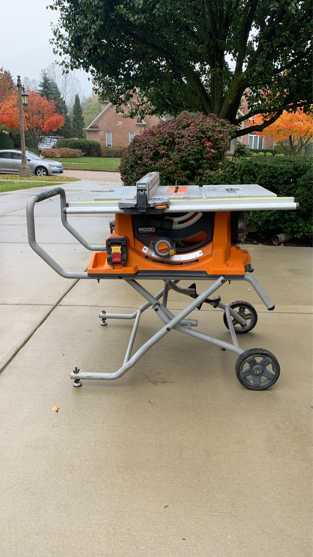 Ridgid 10 inch table saw