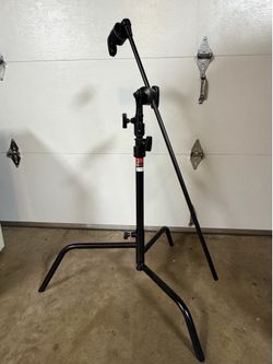 Matthews Hollywood 20” C-Stand, Black