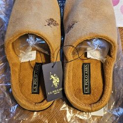 MEN'S POLO SLIPPERS NEW 9-10