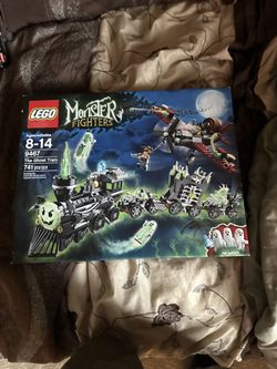 Lego The Ghost Train From The Monster Fighters Series