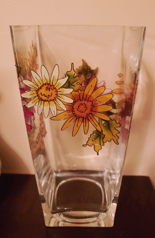 Beautiful Handpainted 3D Votive Glass Vase 10"