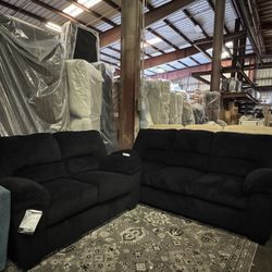 Fabric Sofa & Loveseat. 🚚WE DELIVER🚚