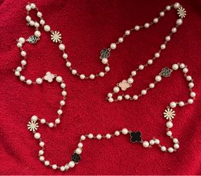 PEARL  NECKLACE