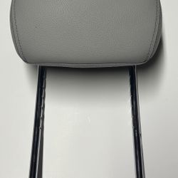 2010-2016 Mercedes-Benz E350 E500 E550 Coupe Front Left or Right Headrest Gray