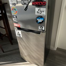 Danby Small Fridge 