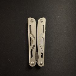 Ozark Multi-tool 