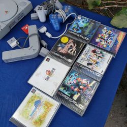 4 Controllers, 1 Station to Play All 4 At Once. 2 Memory Cards. Each Box Game come 4 Games all complete. $520! All combo Trade are welcome