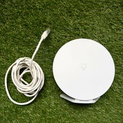 T-Mobile Wi-Fi Mesh Access Point (FZET0(contact info removed)J) - Powers On