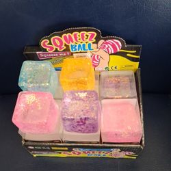 Squeeze  Cube 