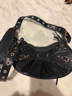 Black purse