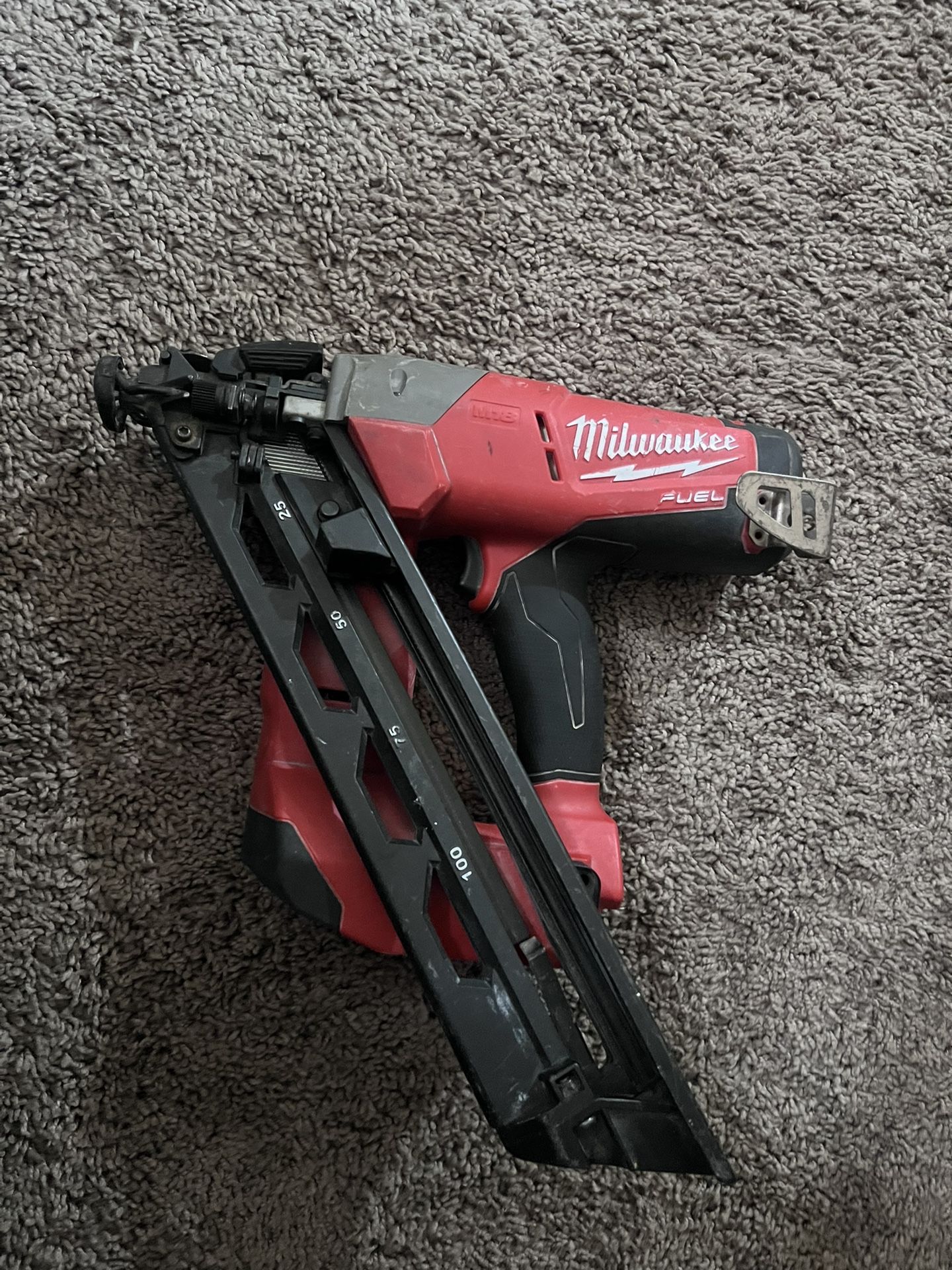 Milwaukee M18