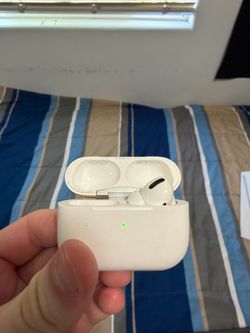 apple AirPods pro 1