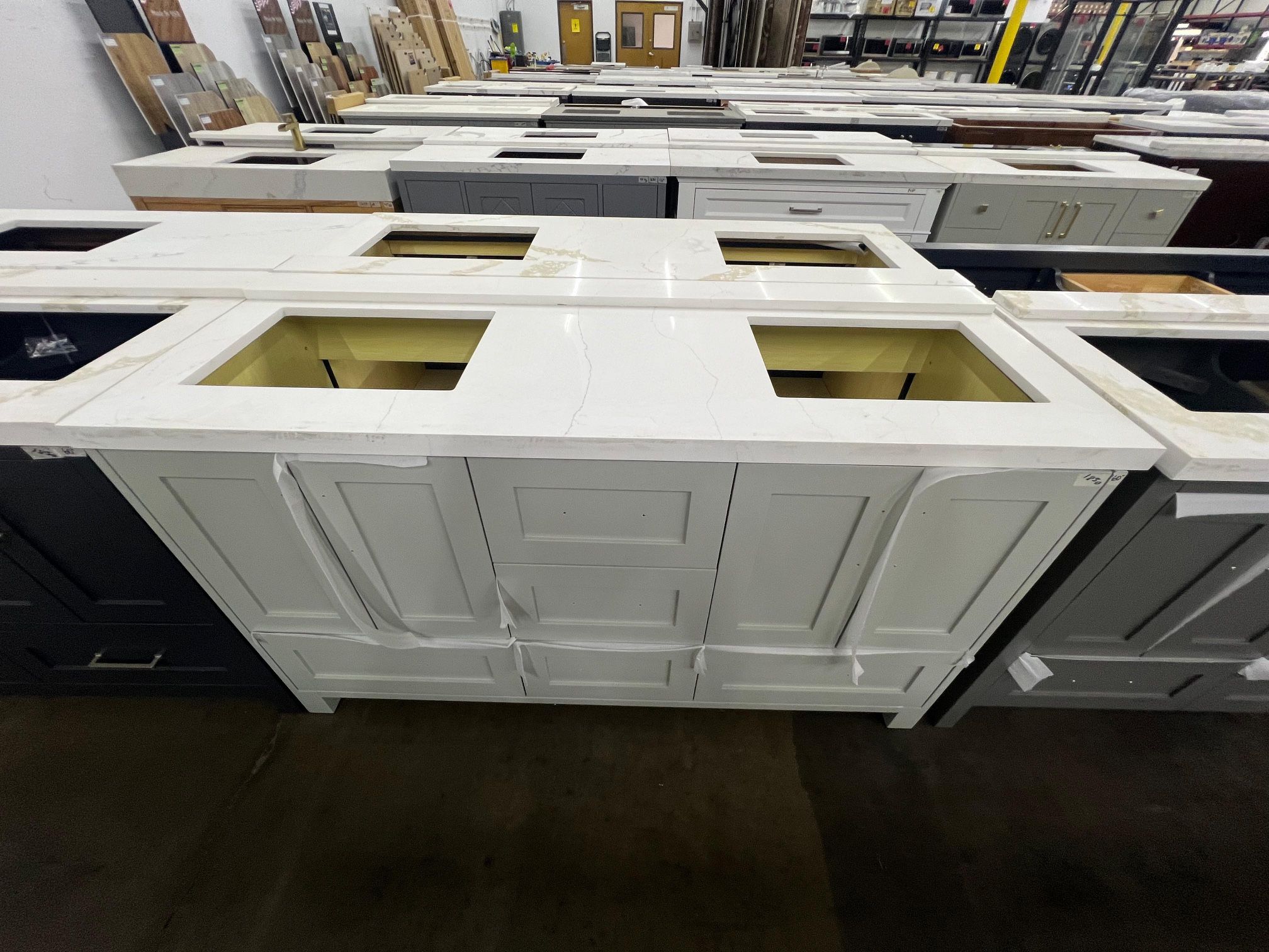 60 IN Bathroom Vanity, Vanidad, Tocador