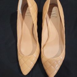 INC International Light Tan Quilted Pattern Heels- Size 8M 