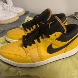 Jordan 1 Low Size 9.5