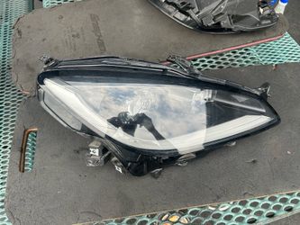 Toyota gr86 headlight headlamp adaptive