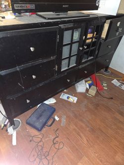 Dresser