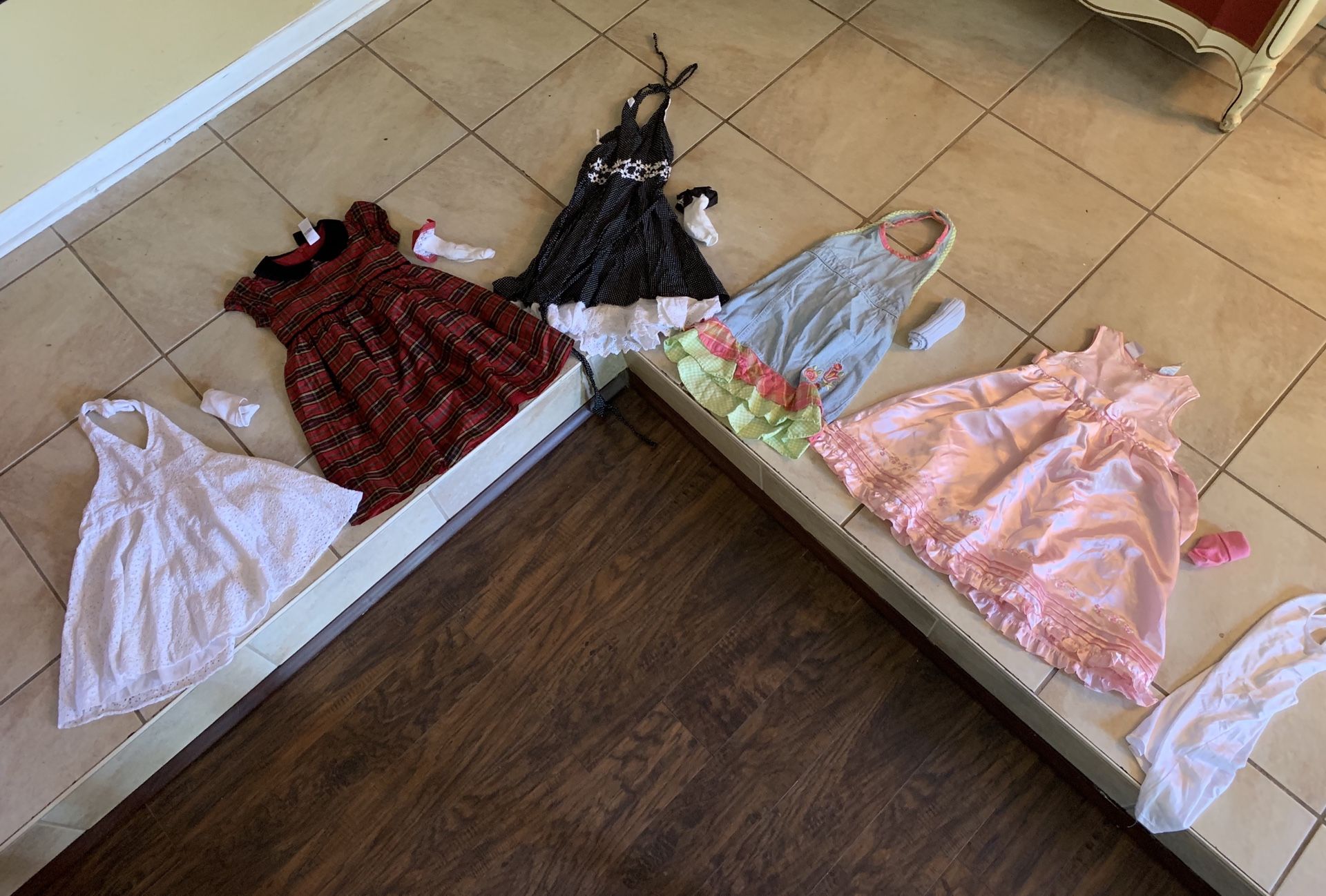Girls size 4/5 dresses