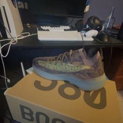 Yeezys 380
