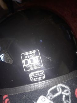 Motorcycle helmet dot.wit glasses