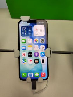 iPhone 16e