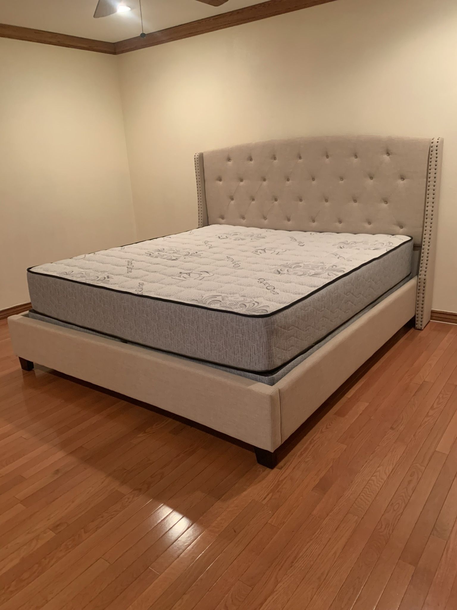 $699 Brand New King Bed Frame With Mattress (Read Description Below)
