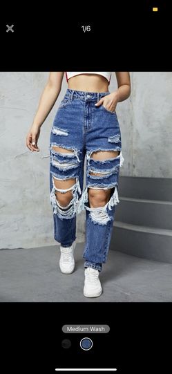 SHEIN Ripped Boyfriend Jeans