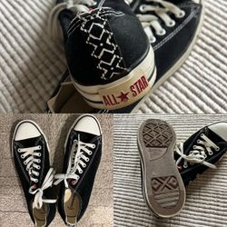 Men’s size 9 Converse sneakers