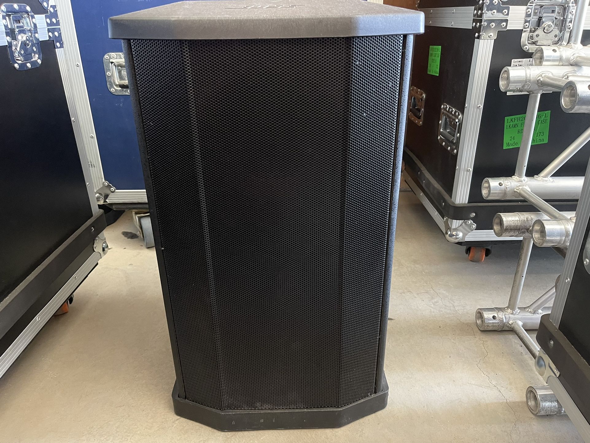 Bose F1 Subwoofers (4 Available)