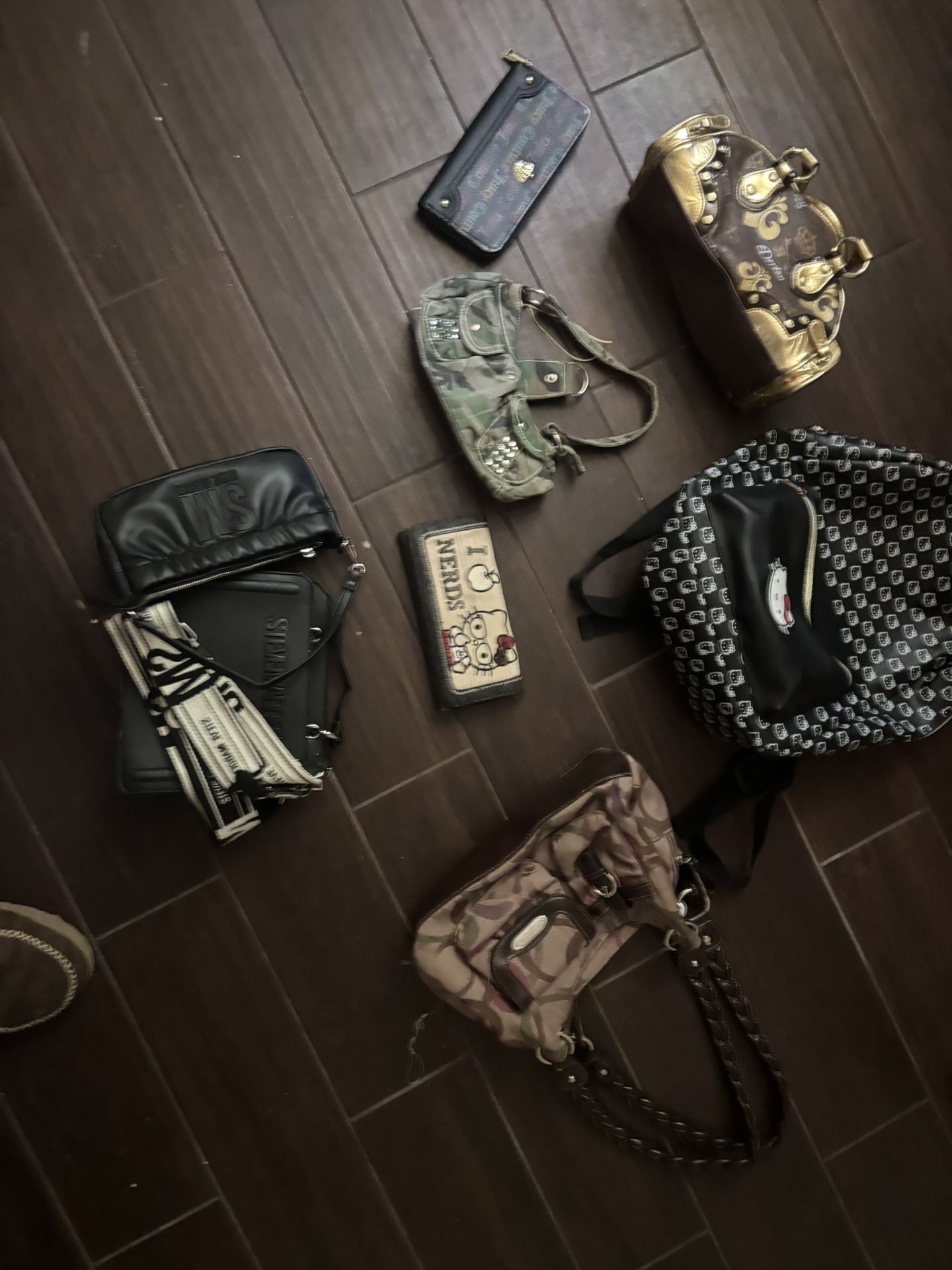 Purses And Wallets